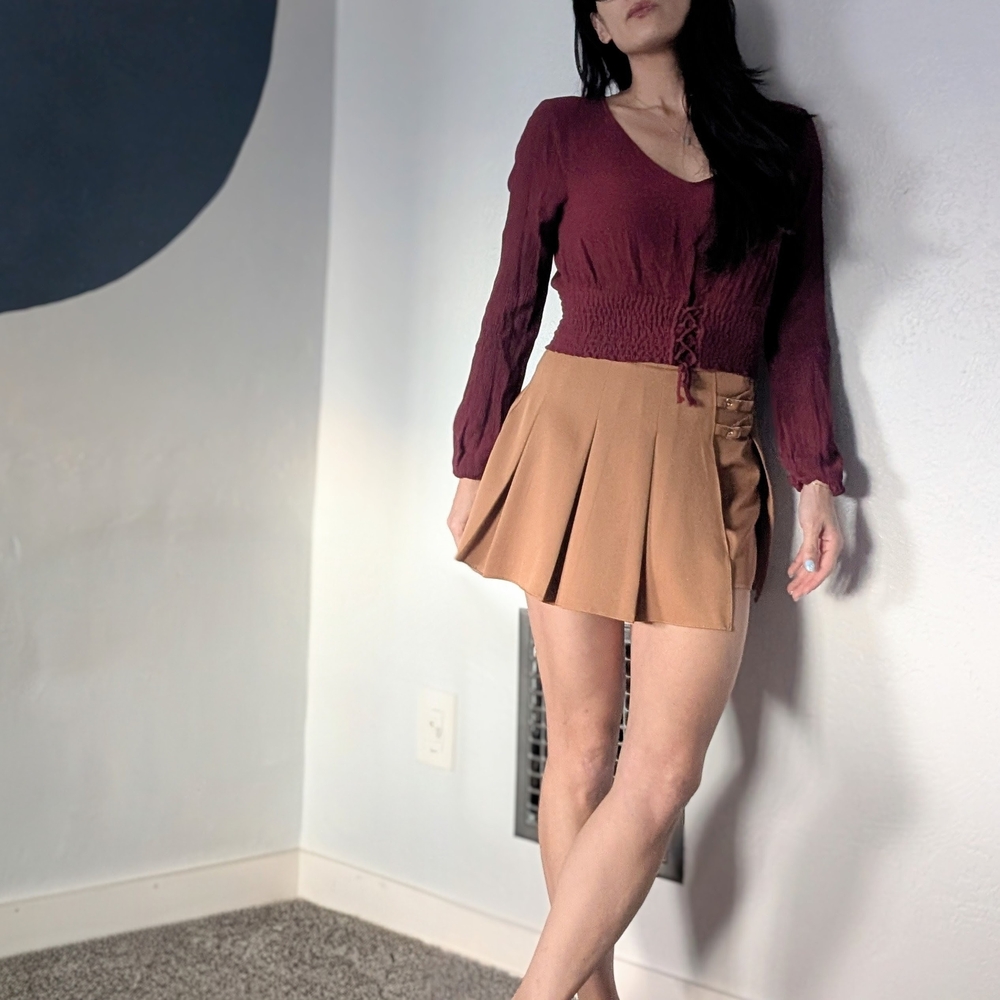 Hollister Burgundy Cropped Smocked Top